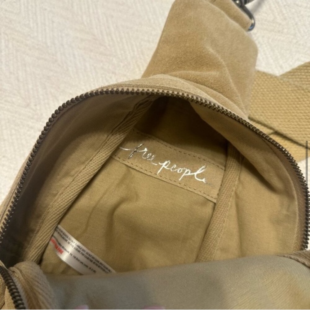 Free People Leather Hudson Sling Bag. - Picture 7 of 7